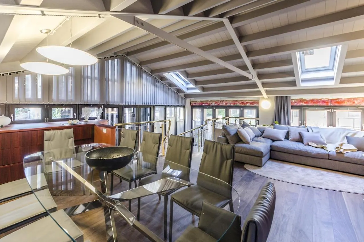 Venice New Luxury Residence Apartment